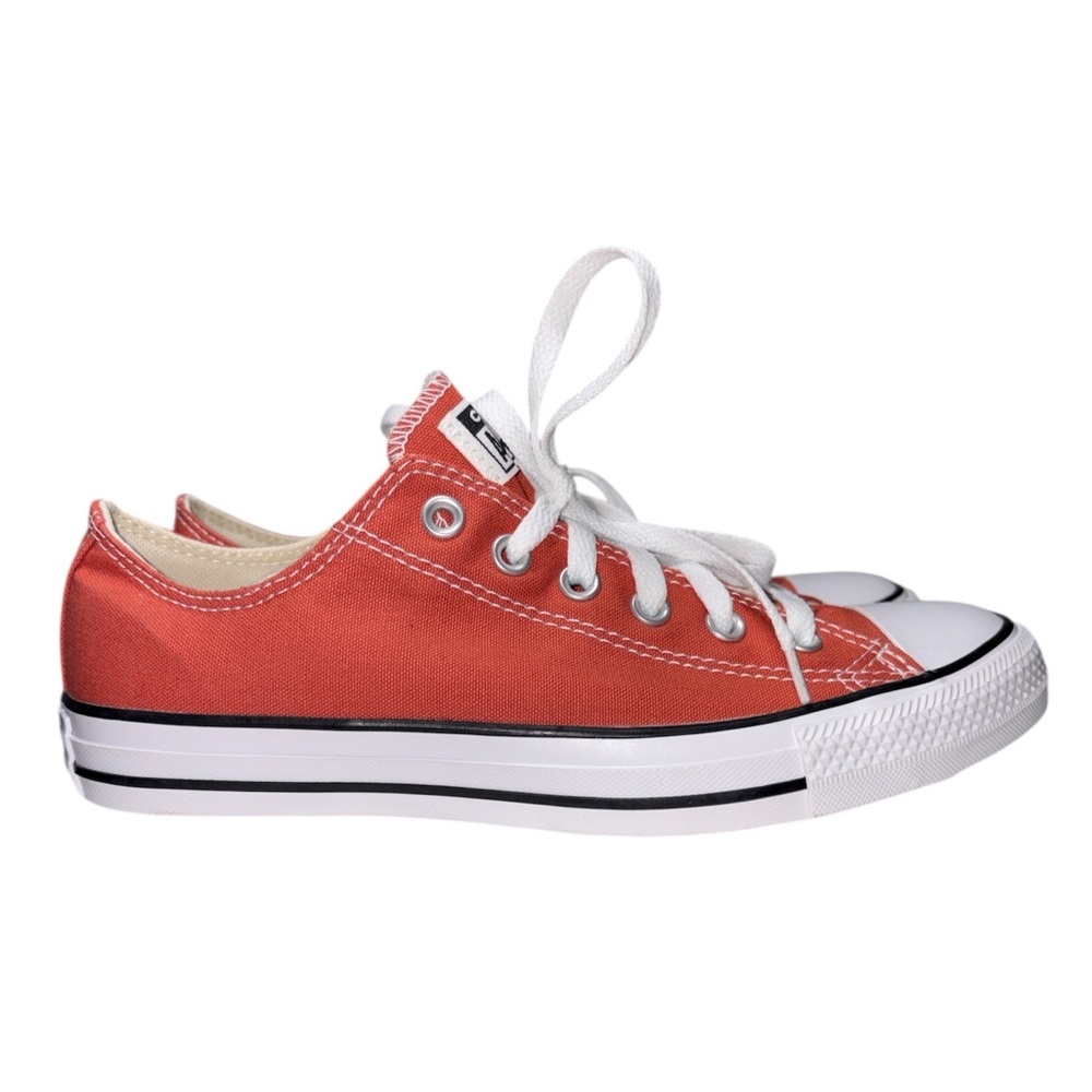 EUC Converse Chunk Taylor All Star Low ‘Seasonal Color Fire Opal’ Women Size 9.5